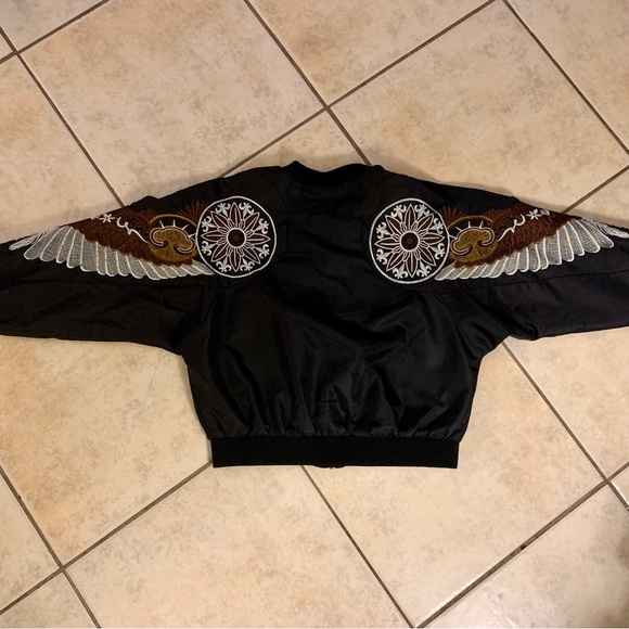 Vintage Embroidered bomber - Picture 9 of 16